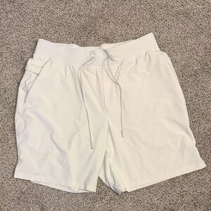 Lululemon linerless shorts 7 inch